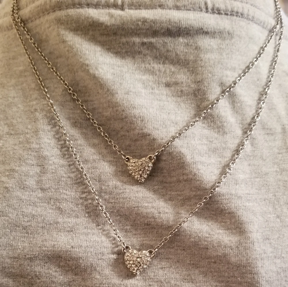 Necklace - Picture 1 of 2